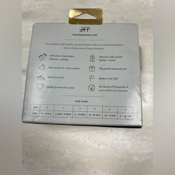 New in Box Freshly Picked Forest Green Oxford Toddler Leather Moccasins - Picture 8 of 9